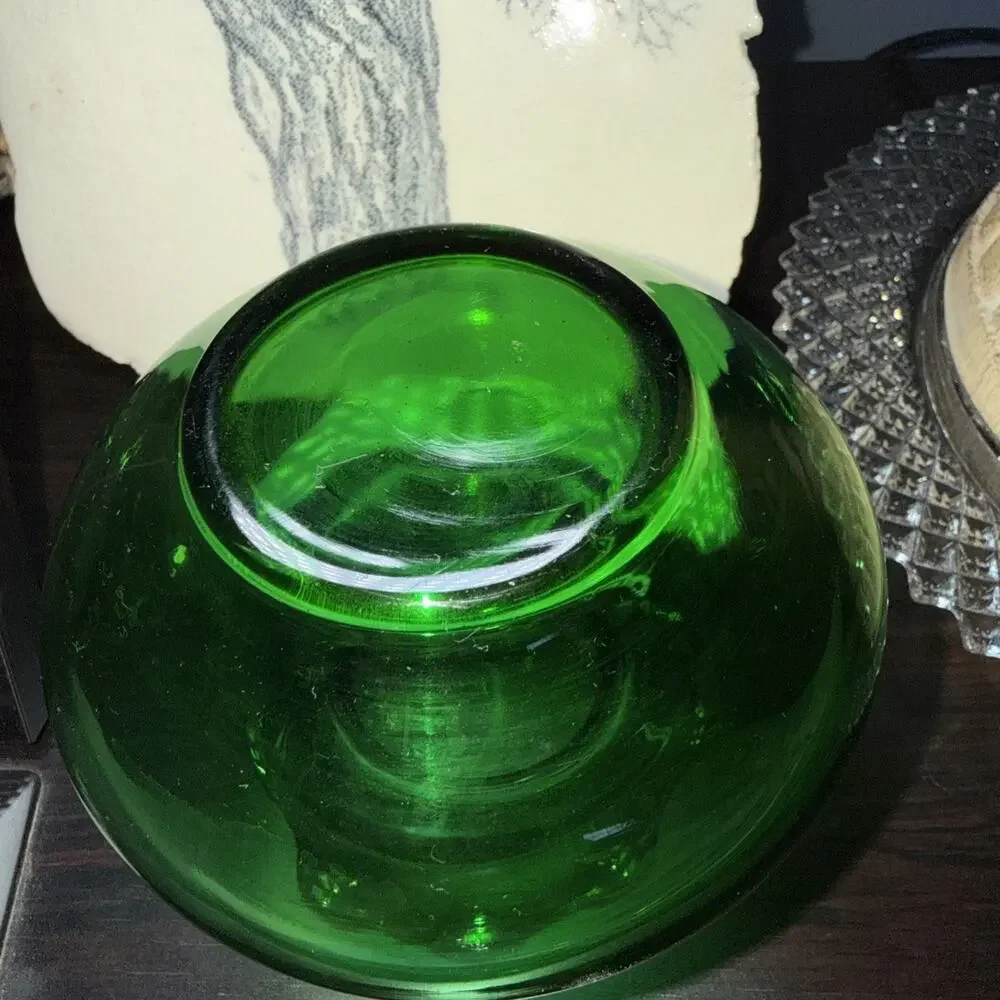 Vtg Emerald Green Glass Mini Vase 3.25” Crimped Rim Rose Bowl MCM Accent Piece